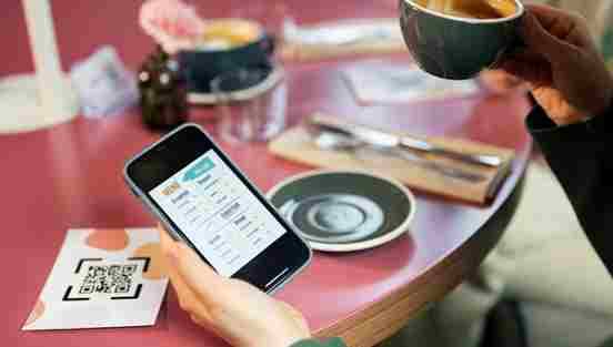 tampilan aplikasi kasir scan barcode qris dan struk untuk umkm