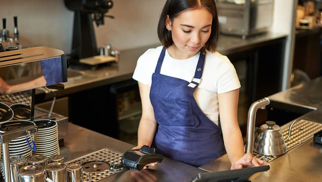 transformasi-restoran-emenu-karts-pos